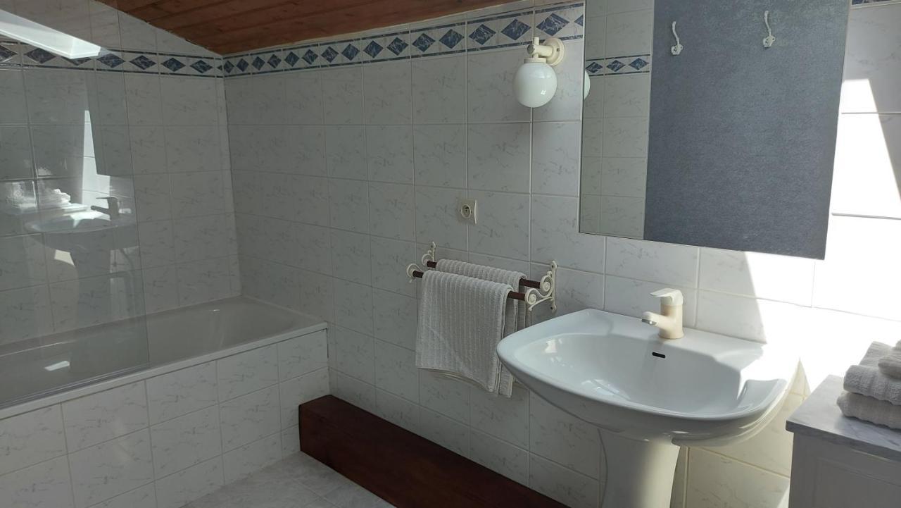 Moulin De Mauzac Bed & Breakfast Saint-Just-Luzac ภายนอก รูปภาพ