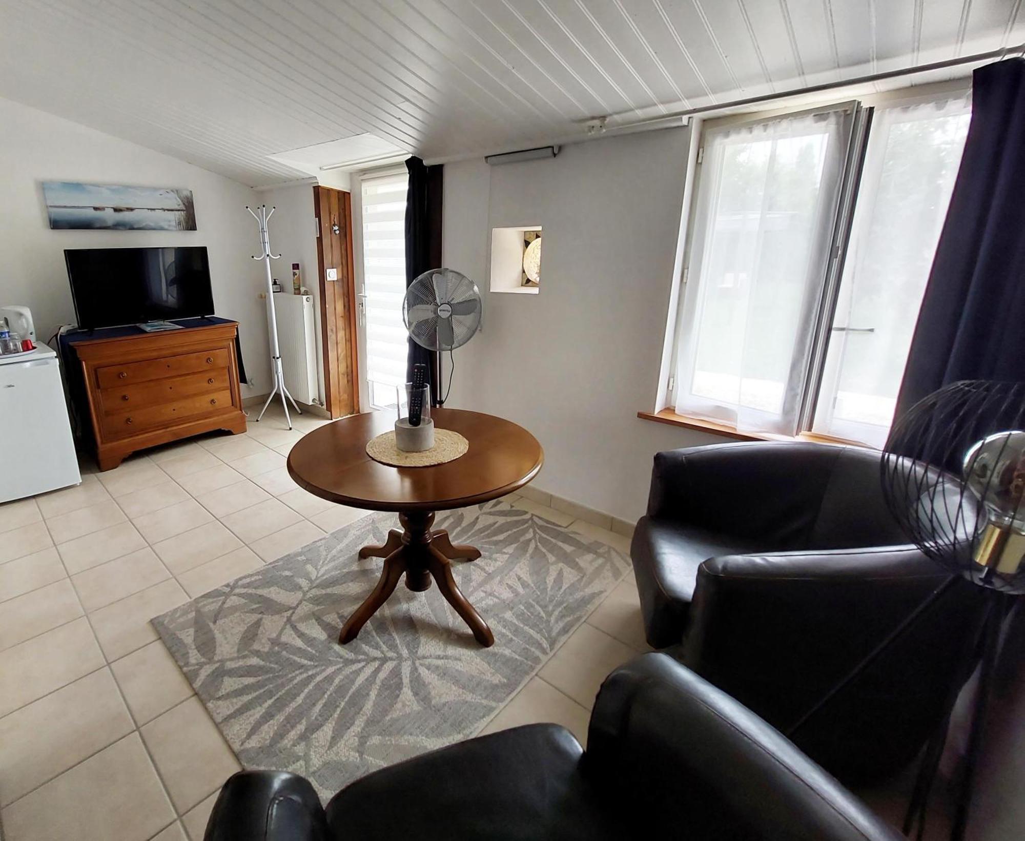 Moulin De Mauzac Bed & Breakfast Saint-Just-Luzac ภายนอก รูปภาพ